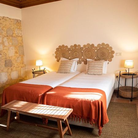 O Pombal Bed & Breakfast Alcanena Exterior photo