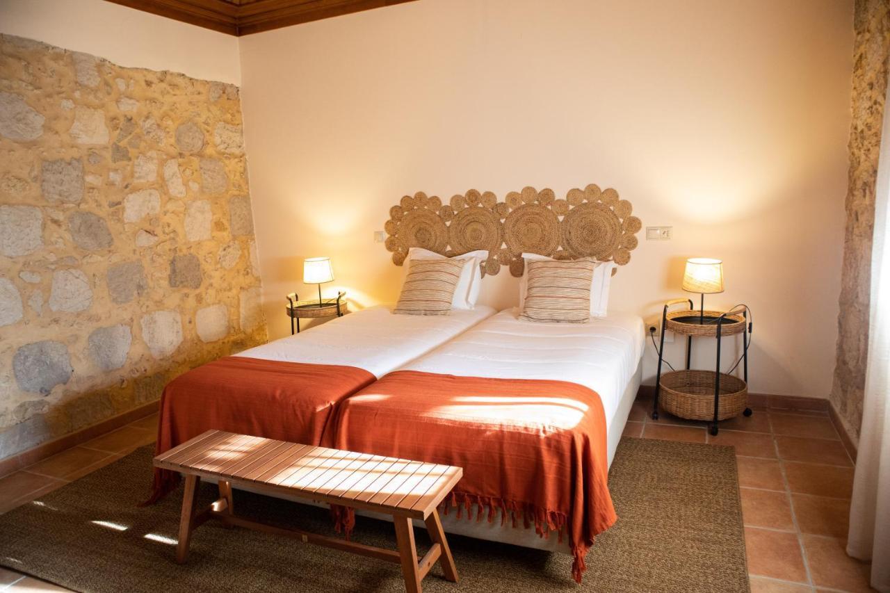 O Pombal Bed & Breakfast Alcanena Exterior photo